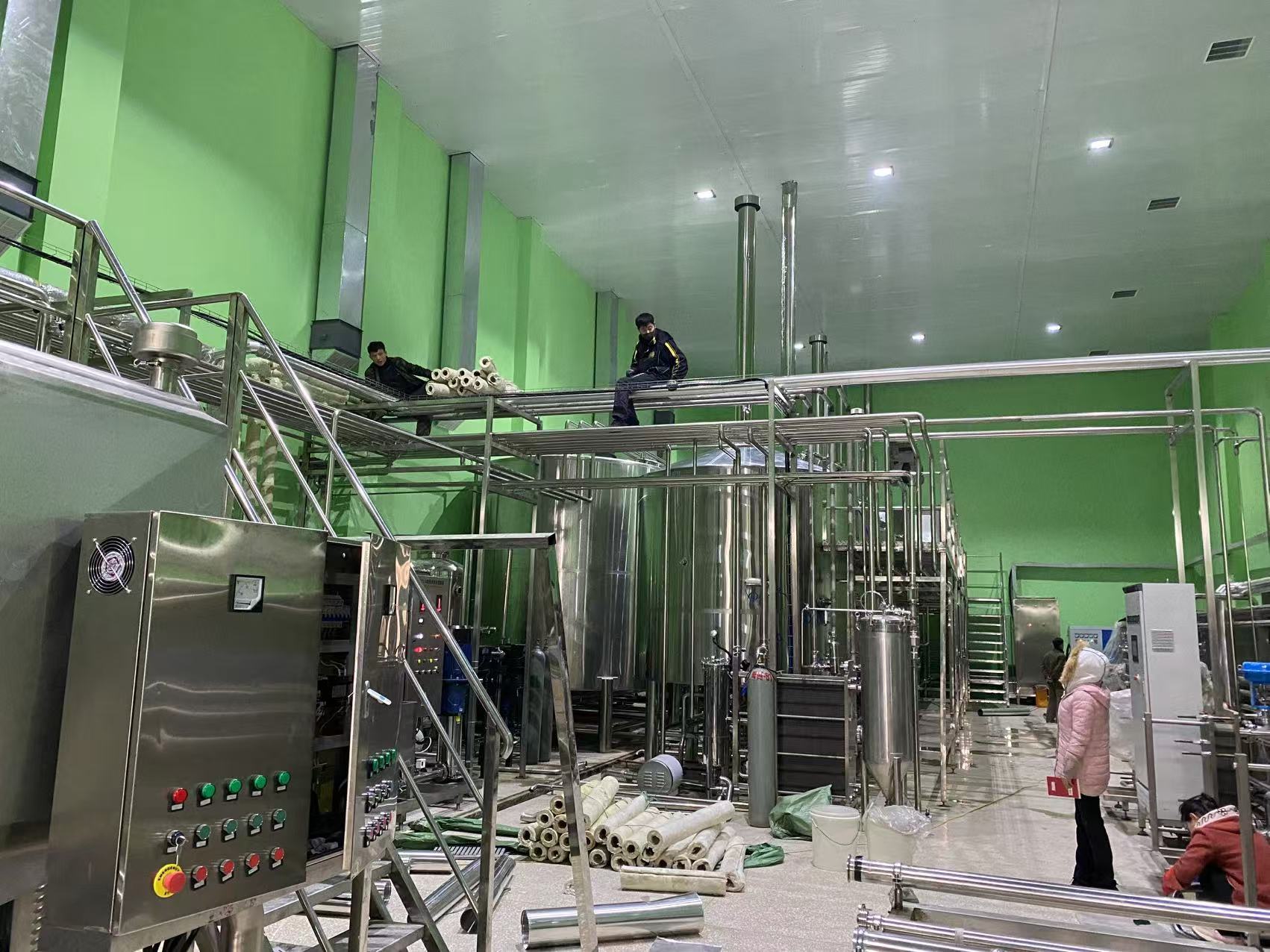 友谊精酿啤酒设备厂—精酿啤酒设备制造：传承工艺与创新科技的交融